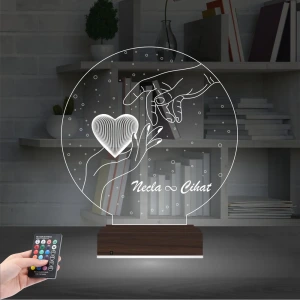 Sevgiliye Hediye Kalp Elele Kişiye Özel 3D Lamba - Masa Gece Lambası Sevgiliye Hediye Kalp Elele Kişiye Özel 3D Lamba - Masa Gece Lambası